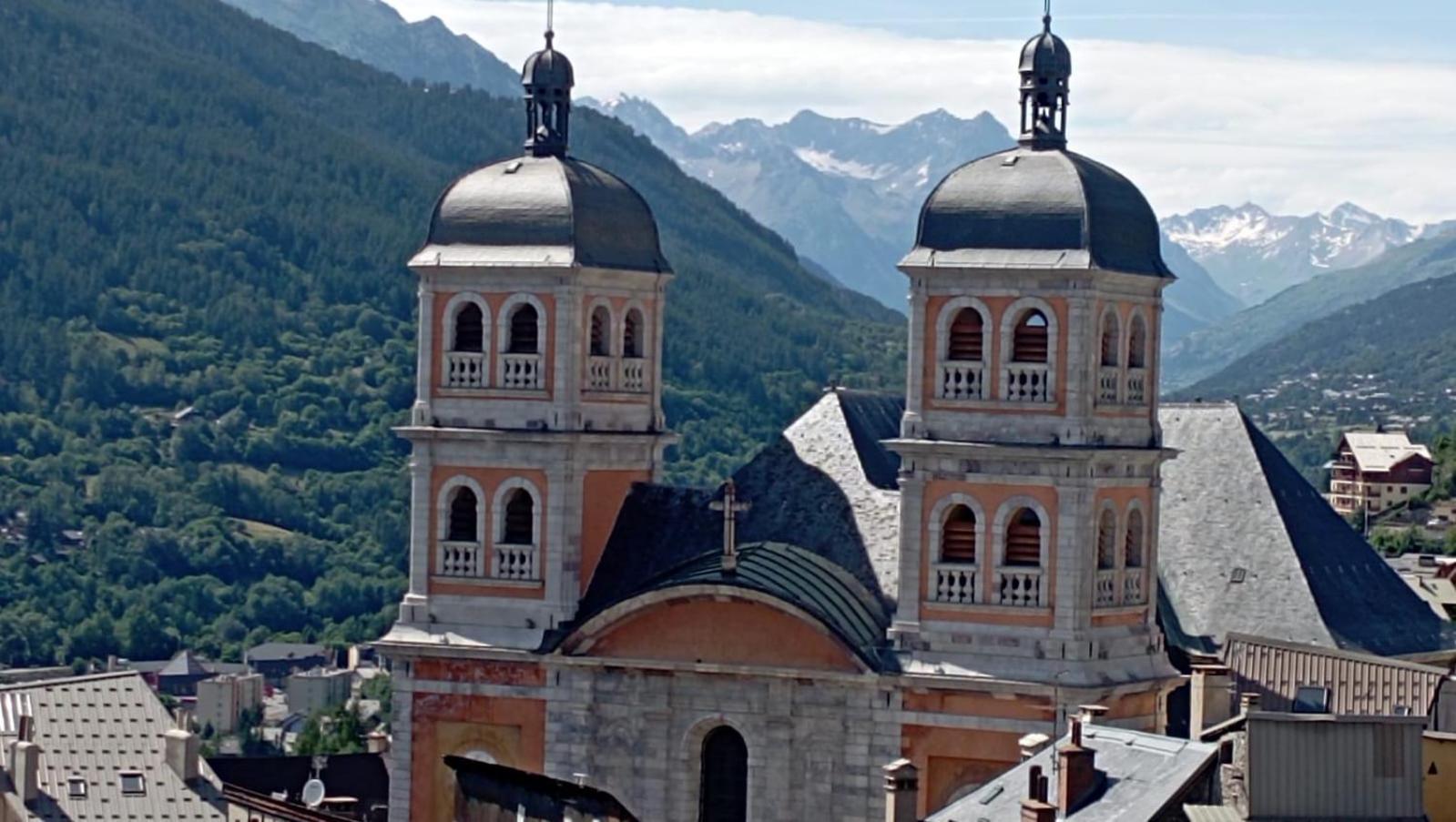 Superbe T2 A 2 Pas Des Pistes Et Des Sentiers De Randonnee Daire Briançon Dış mekan fotoğraf